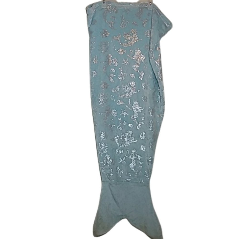Dream Street Mermaid Tail Throw Blanket Blue & Silver